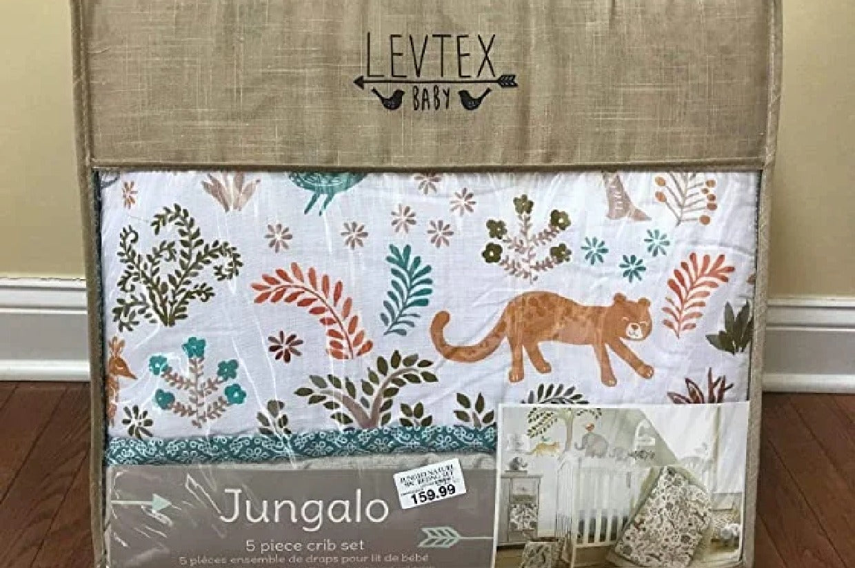 Levtex Baby Jungalo Animal Themed 5 Piece Crib Set