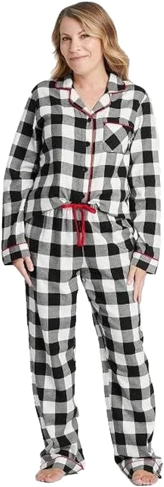 Wondershop Ladies White Buffalo Check Two Piece Pajamas PJ Size XS CASE OF 6